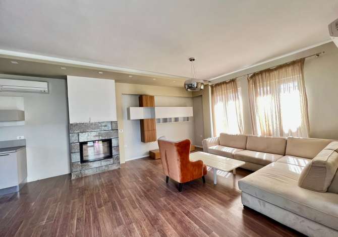 Casa in affitto 3+1 a Tirana - 2,500 Euro