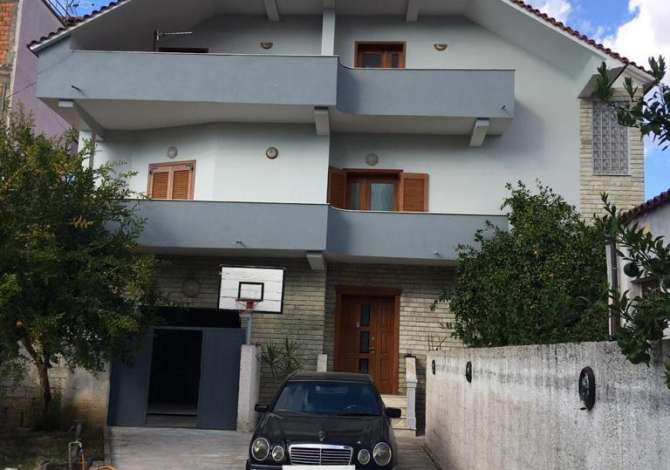 House for Sale 4+1 in Kruja