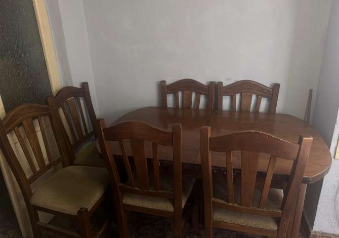 tavolina Okazion! Tavolinë me gjashtë karrige = 100€