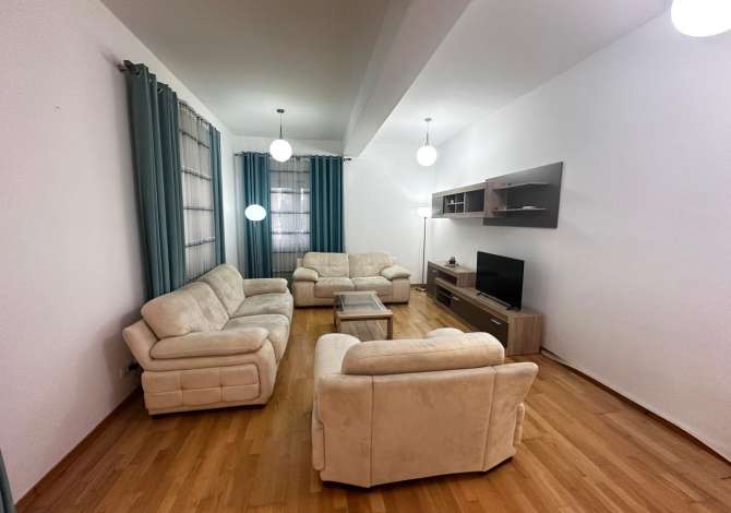 Casa in vendita 3+1 a Tirana - 435,000 Euro