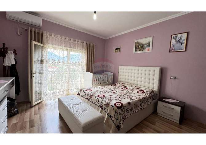 House for Rent 7+1 in Tirana