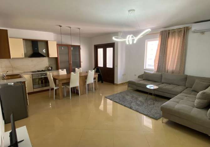 Casa in vendita 2+1 a Tirana - 195,960 Euro