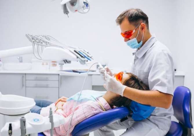 Oferta Pune Mjek stomatolog, Laborant dentar Me eksperience ne Lushnje