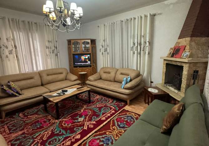 Casa in vendita 3+1 a Tirana - 270,000 Euro