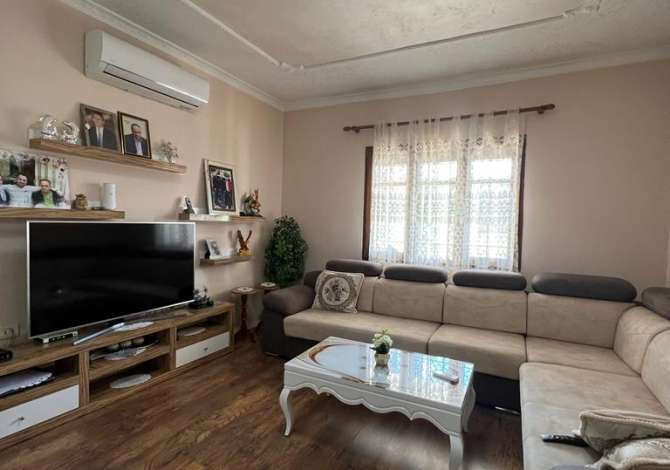 House for Sale 6+1 in Tirana - 270,000 Euro