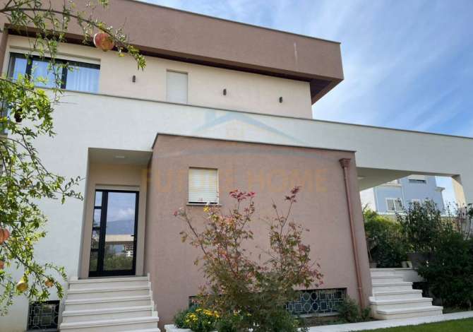 House for Rent 6+1 in Tirana