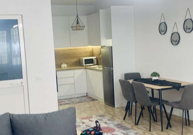 Casa in vendita 6+1 a Tirana - 95,000 Euro