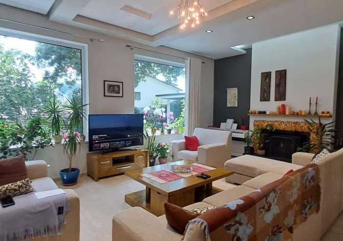 Casa in affitto 4+1 a Tirana - 3,000 Euro