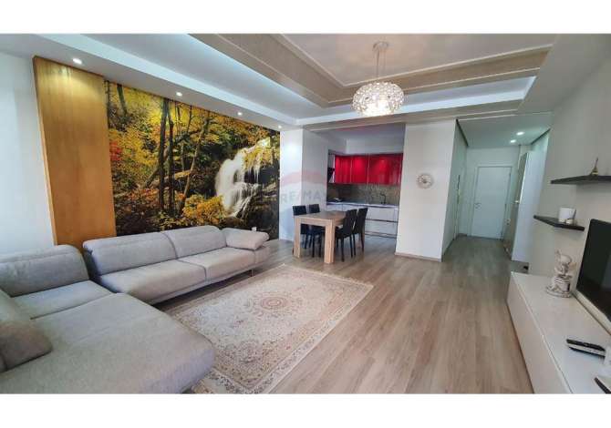 Casa in affitto 3+1 a Tirana - 1,500 Euro