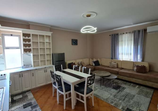 Casa in affitto 2+1 a Tirana