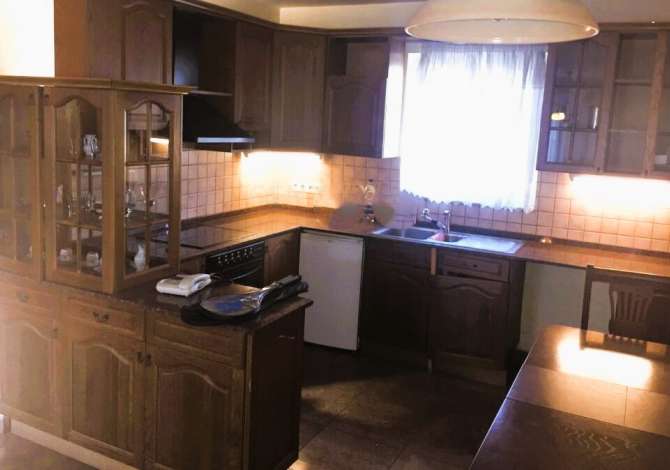 Casa in vendita 3+1 a Tirana - 136,000 Euro