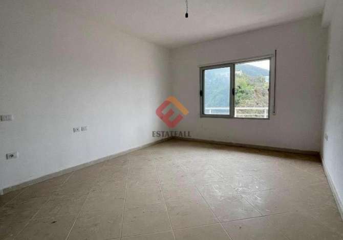 House for Sale 2+1 in Vlora