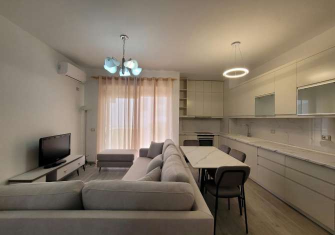 Casa in vendita 2+1 a Tirana - 204,800 Euro