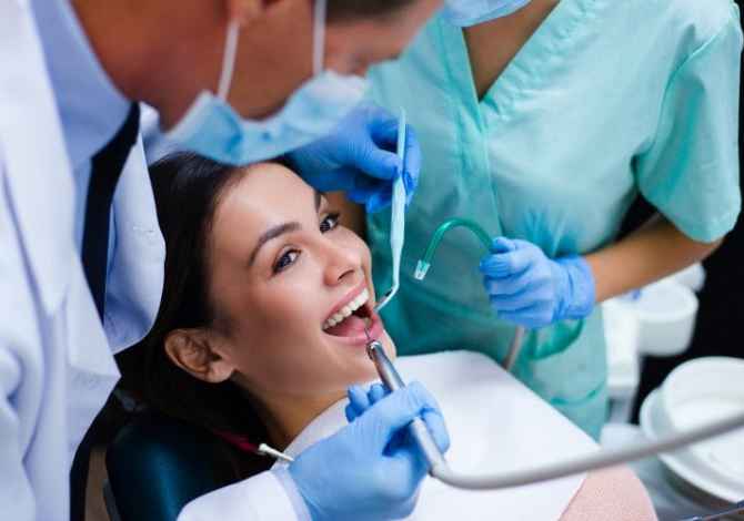 Job Offers Dentist  in Lushnje