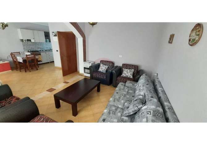 Casa in vendita 6+1 a Tirana - 160,000 Euro