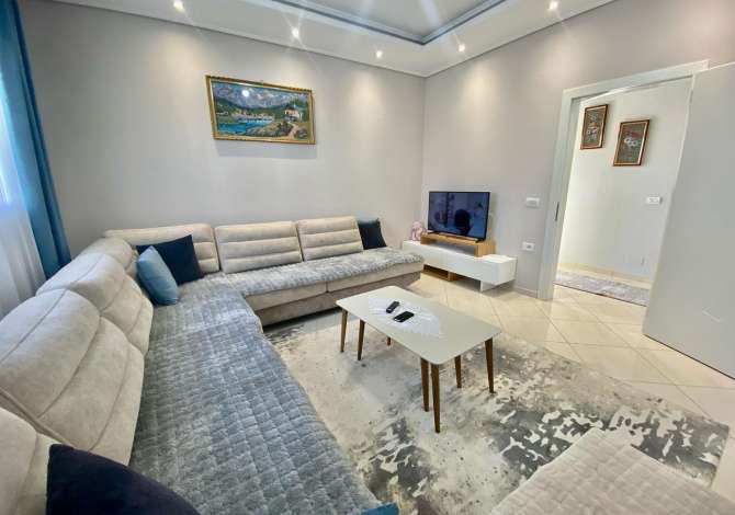 Casa in affitto 3+1 a Tirana - 4,000 Euro
