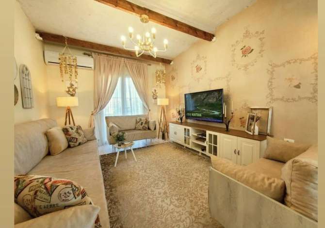 Casa in affitto 3+1 a Tirana - 550 Euro