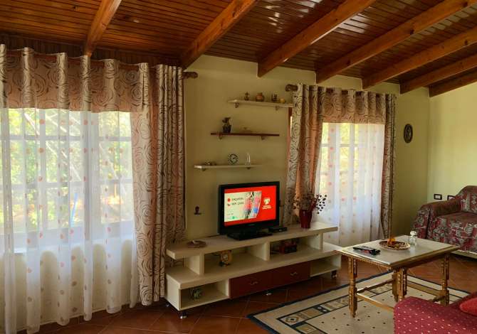 Casa in vendita 3+1 a Berat - 4,500,000 Leke