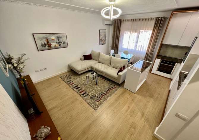 Casa in affitto 2+1 a Tirana