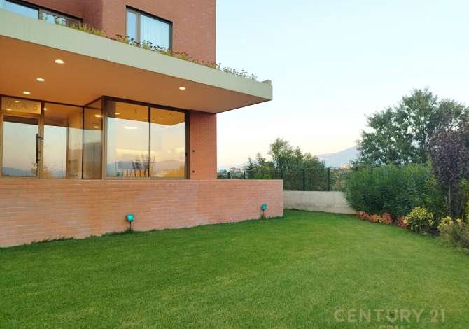 Casa in vendita 6+1 a Tirana - 1,250,000 Euro