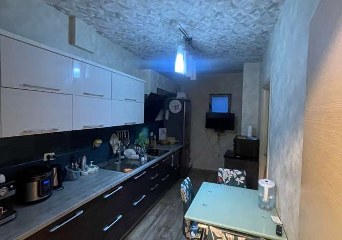 Casa in affitto 3+1 a Tirana - 400 Euro