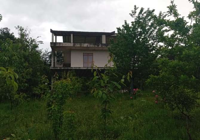 Casa in vendita 4+1 a Tirana - 400,000 Euro