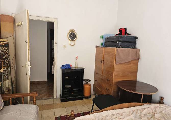 House for Rent Garsoniere in Tirana - 15,000 Leke