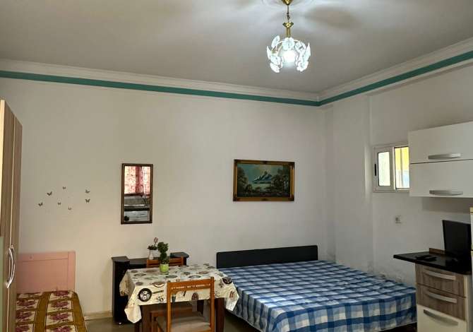 Casa in affitto Garsoniere a Tirana - 20,000 Leke