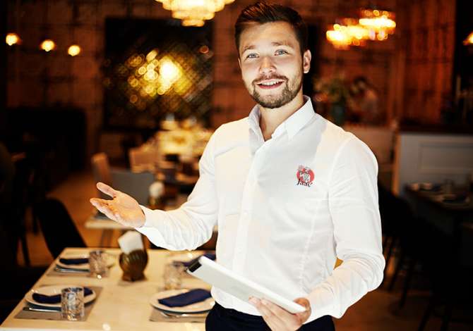 Offerte di lavoro Cameriere Con esperienza a Tirana