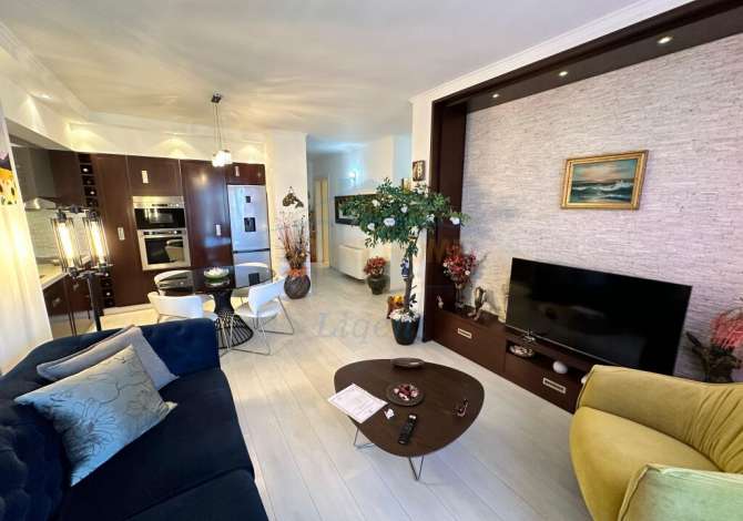 Casa in vendita 2+1 a Tirana - 229,000 Euro