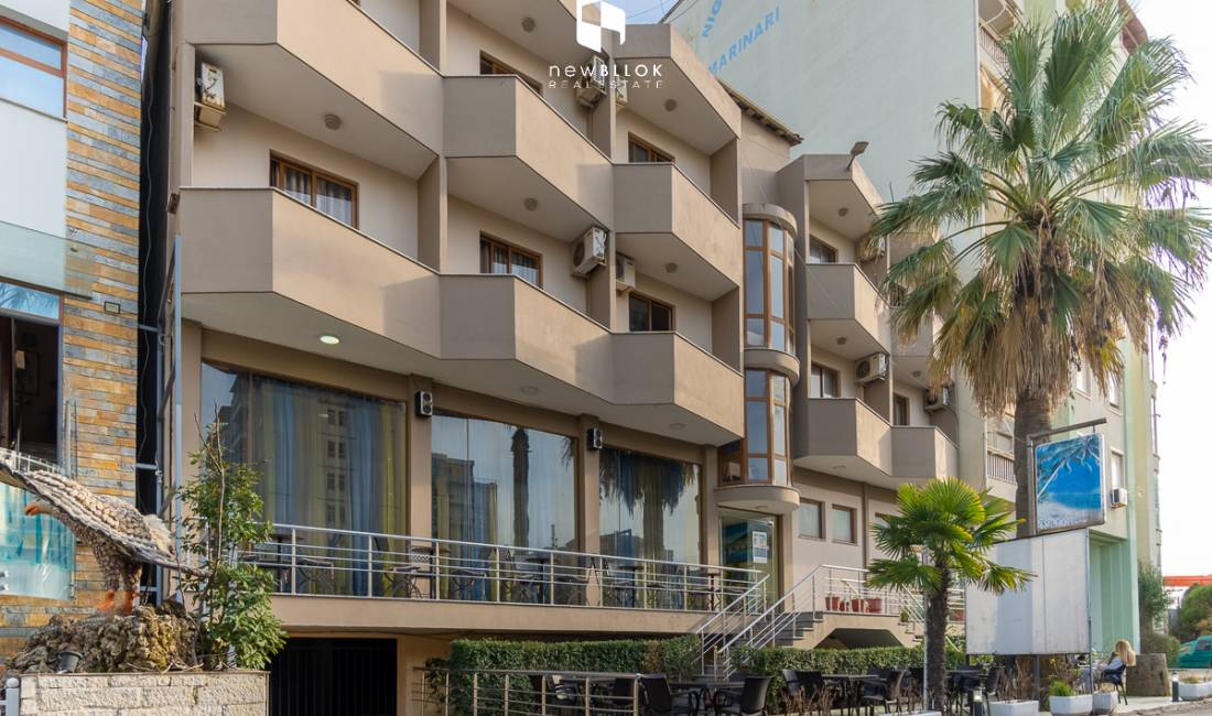 Mundesi Unike Investimi: Hotel ne DURRES - **Vija e Dyte nga Plazhi (Hotel Adriatiku) sip. (1264 m2)