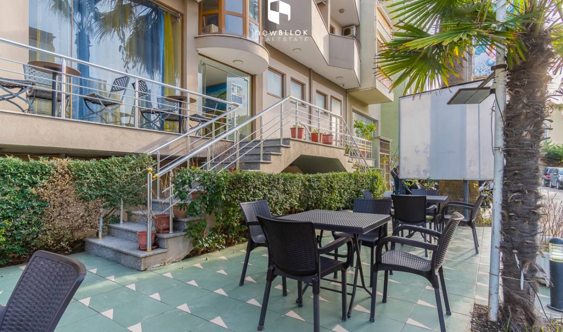 Mundesi Unike Investimi: Hotel ne DURRES - **Vija e Dyte nga Plazhi (Hotel Adriatiku) sip. (1264 m2)