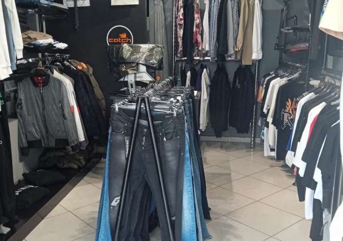 dyqan rrobash me qera Dyqan Me Qera Tek Rruga Bardhyl (ID BD21401) Tirane