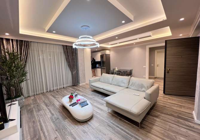 Casa in affitto 1+1 a Tirana - 800 Euro