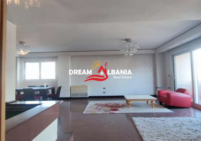 Casa in vendita 3+1 a Tirana - 630,000 Euro