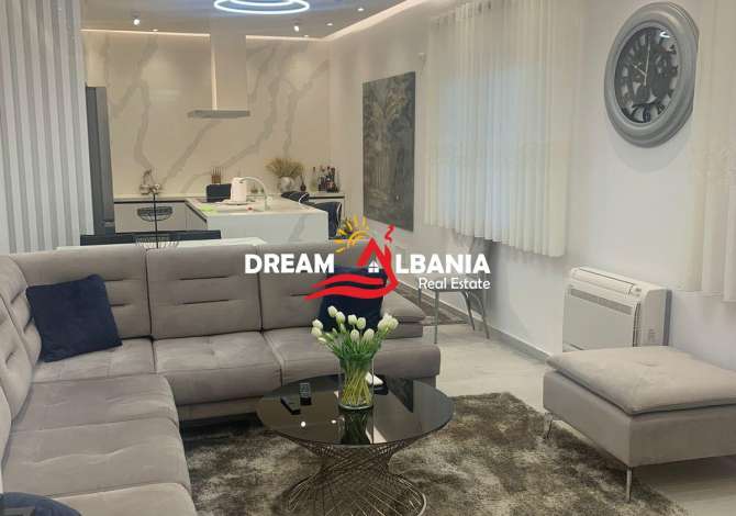 Casa in vendita 5+1 a Tirana - 290,000 Euro