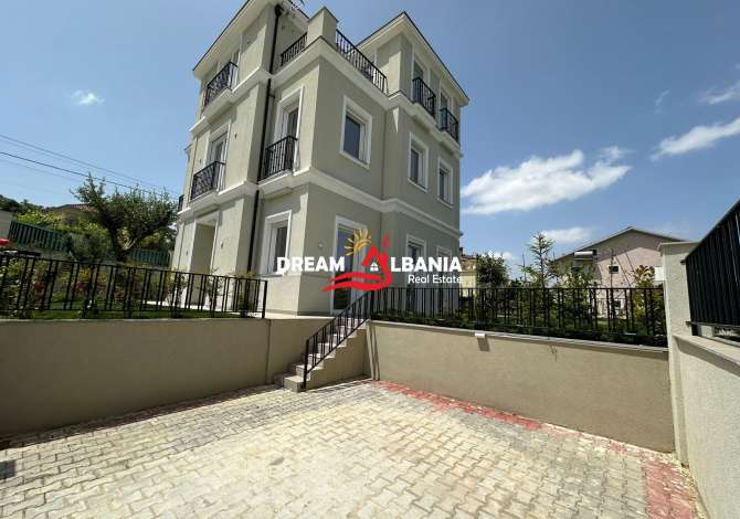 Casa in affitto 5+1 a Tirana - 2,500 Euro