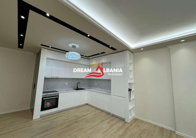 Casa in vendita 3+1 a Tirana - 231,200 Euro