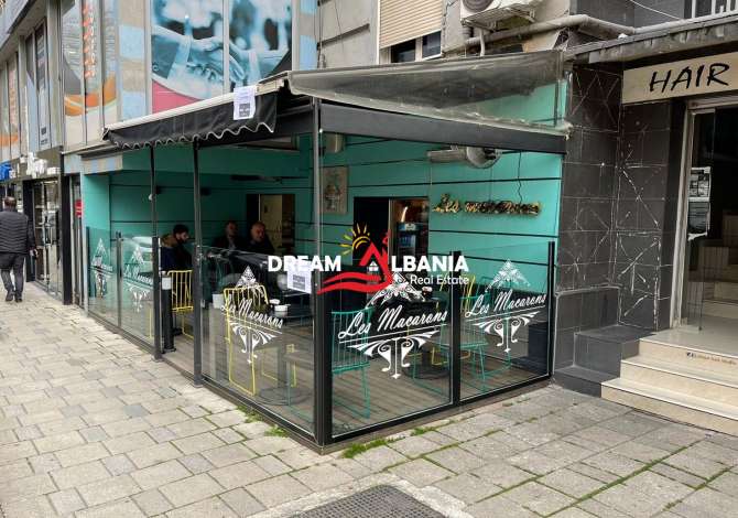 dyqan me qera blloku  Dyqan me qera ne zonen e Bllokut ne rrugen Vaso Pasha (ID 4271700).