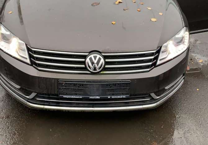 pjes makinash Volkswagen Passat B7 viti 2012 me 77,000 KM i sapoardhur nga Gjermania. Çmontoh