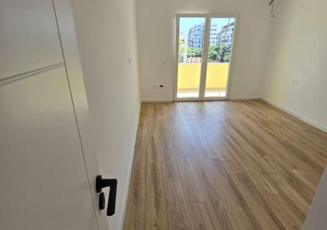House for Sale Garsoniere in Tirana - 75,000 Euro